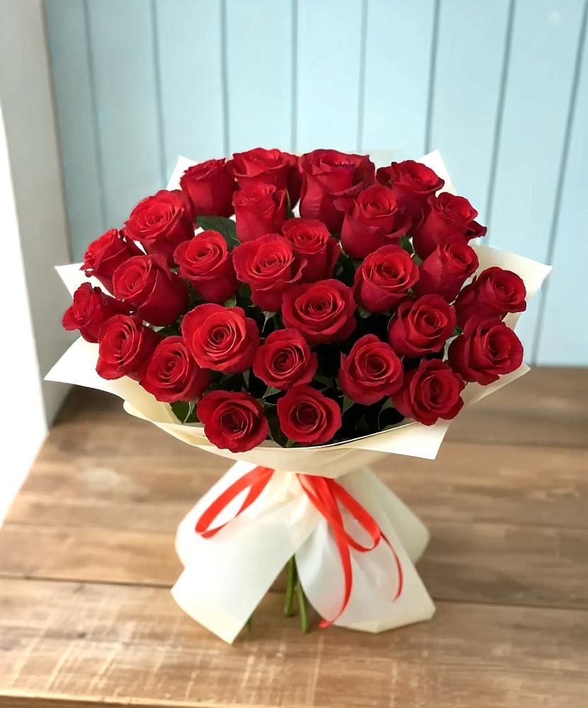 Букет 29 Красных роз в Петропавловской Республики Чечня