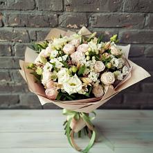 Букет цветов из:  Альстромерии, Розы и Хризантемы #REPLACE_PRED# Петропавловской Республики Чечня