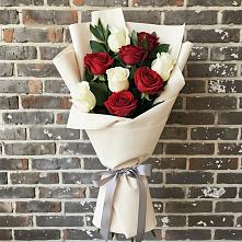 Букет цветов из:  Розы в Петропавловской Республики Чечня