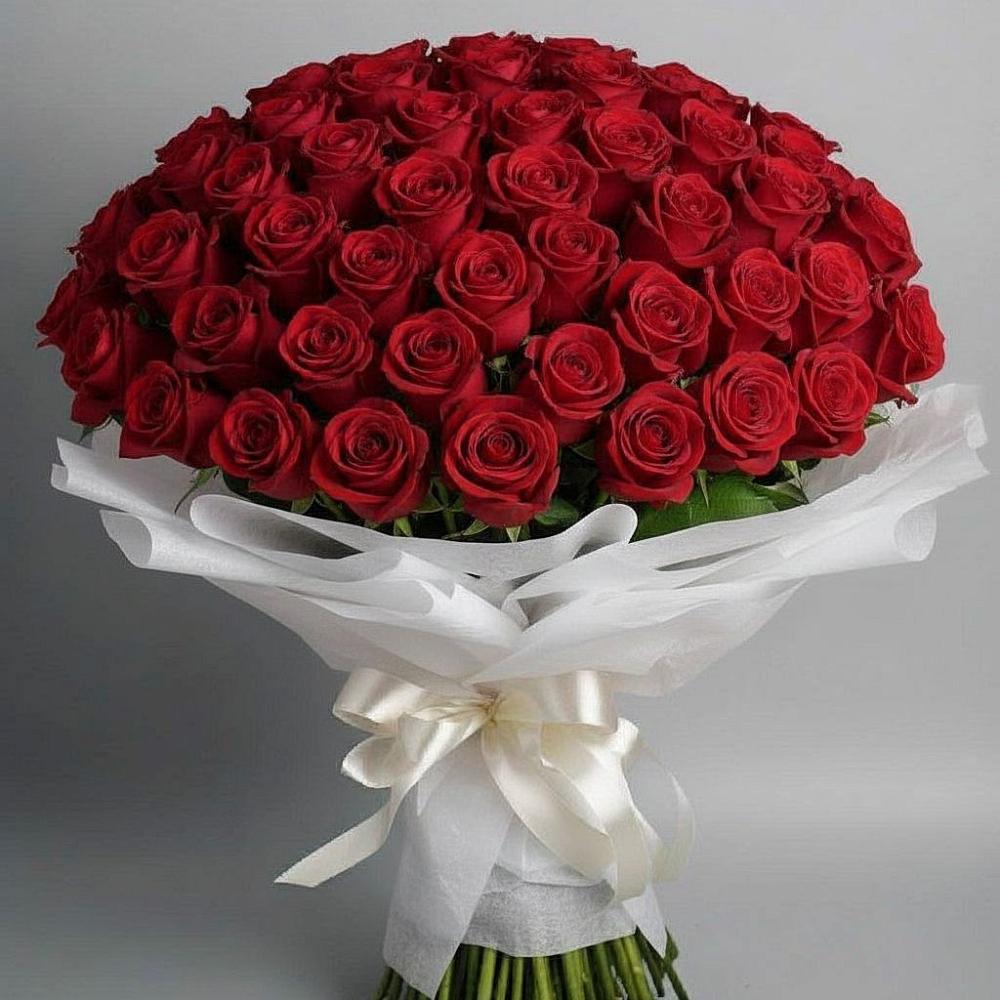 Букет 101 Красная роза Блэк Мэджик в Петропавловской Республики Чечня