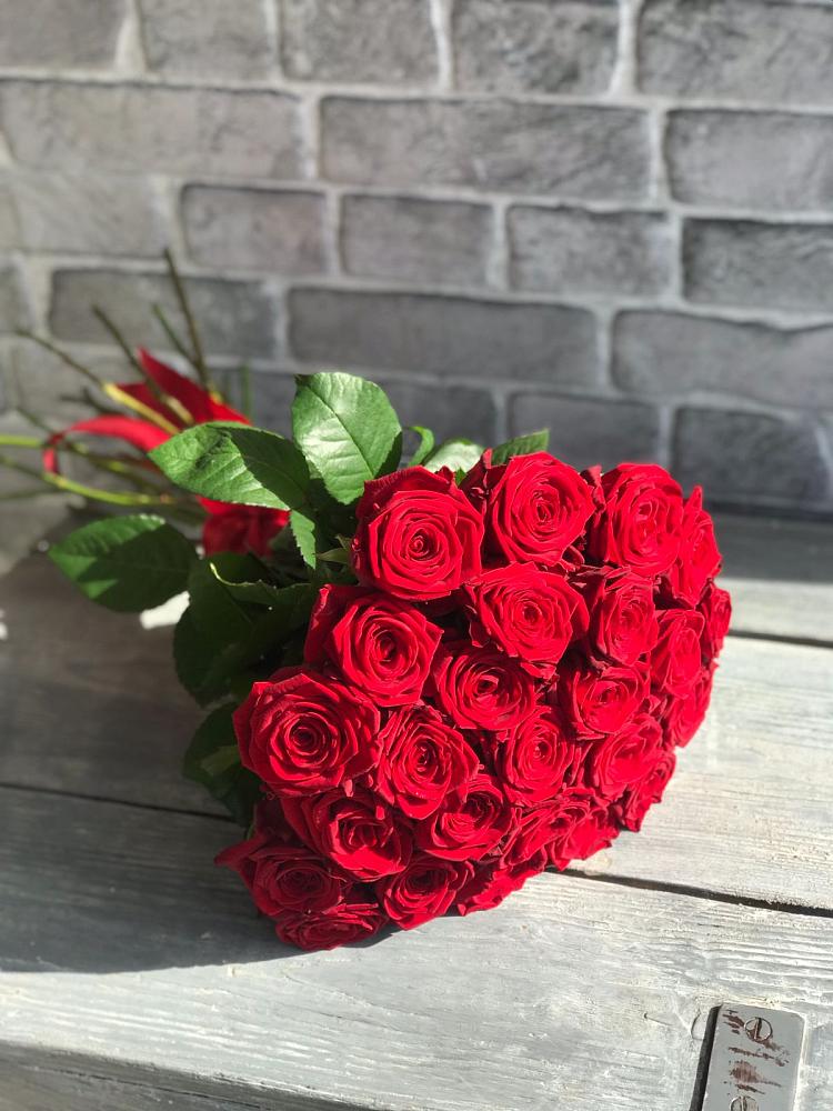 Букет Красные розы Фридом в Петропавловской Республики Чечня