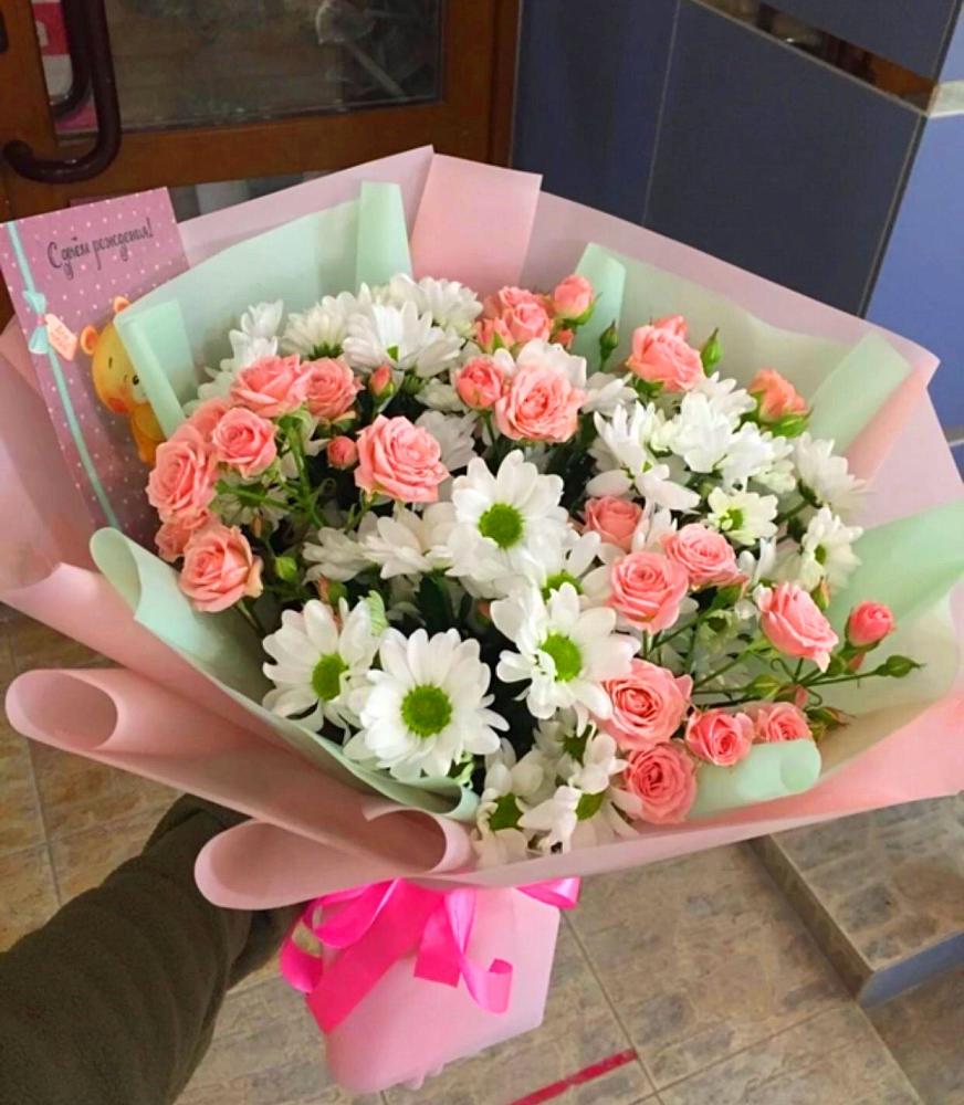 Букет цветов из: Розы и Хризантемы в Петропавловской Республики Чечня