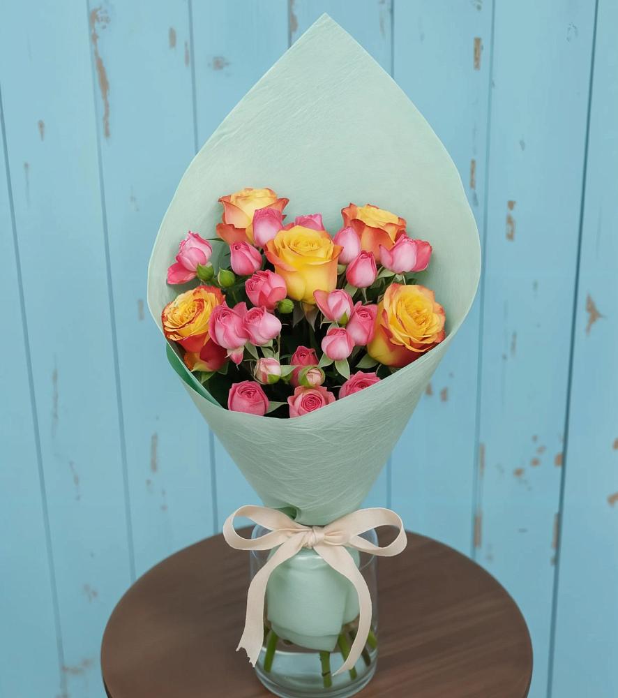 Букет цветов из: Розы в Петропавловской Республики Чечня