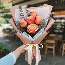 Букет цветов из:  Розы в Петропавловской Республики Чечня