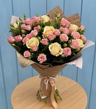 Букет цветов из:  Розы в Петропавловской Республики Чечня