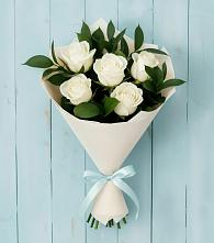 Букет цветов из:  Розы в Петропавловской Республики Чечня