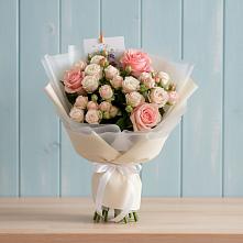 Букет цветов из:  Розы #REPLACE_PRED# Петропавловской Республики Чечня