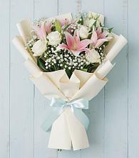 Букет цветов из:  Лилии в Петропавловской Республики Чечня